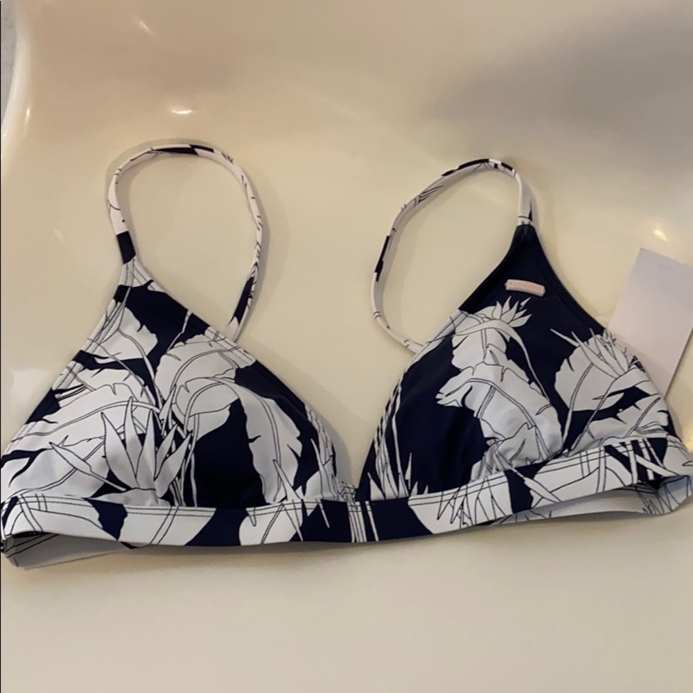 Roxy bikini top